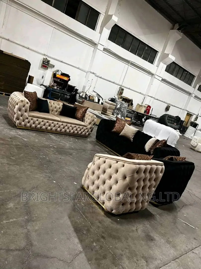 High Quality Complete Set Home Sofa Chair.