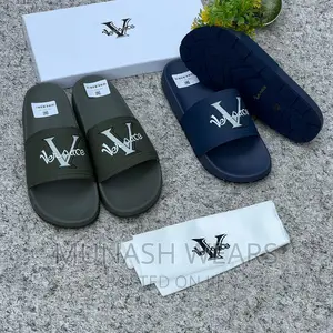 Luxury Slide COLLECTION’S