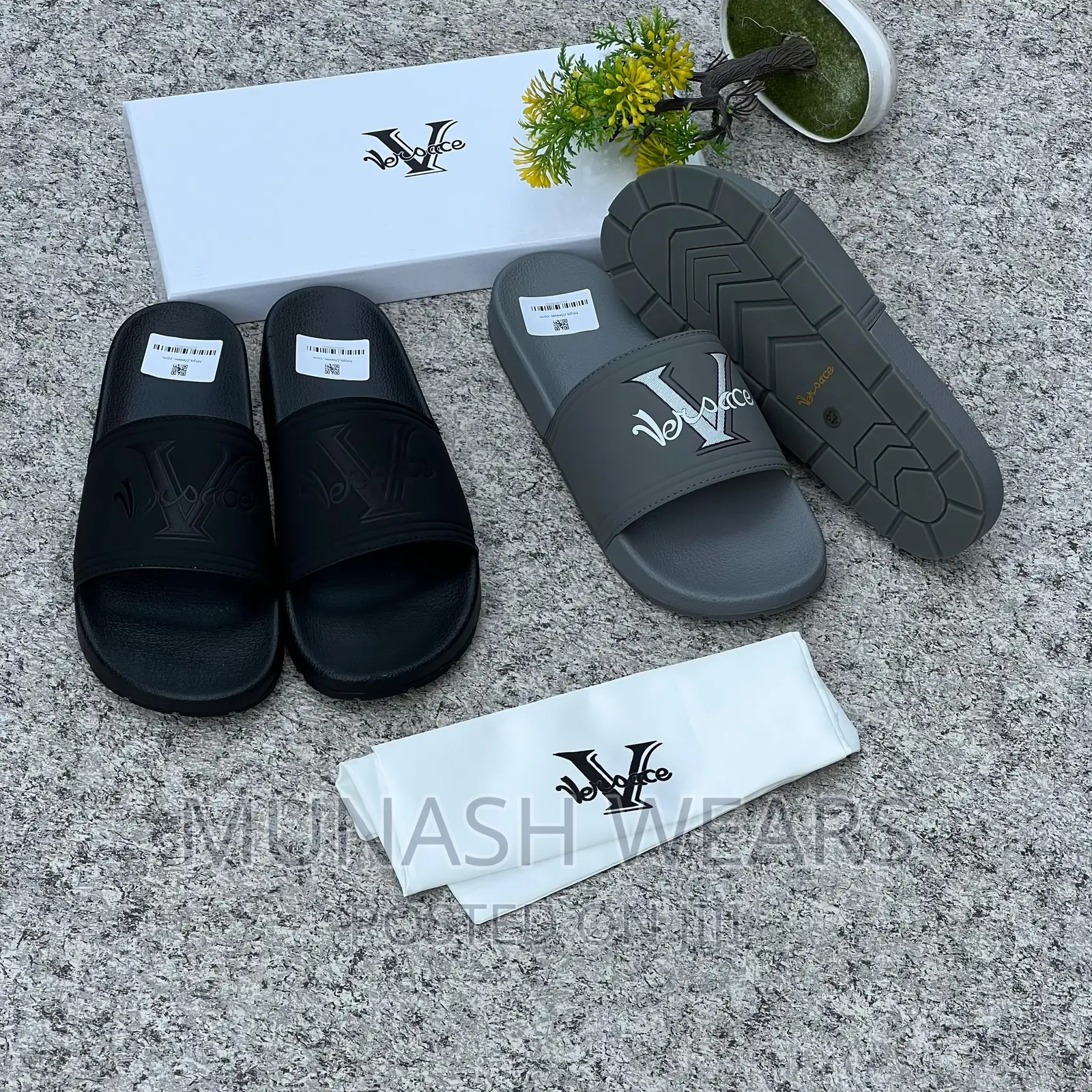 Luxury Slide COLLECTION’S