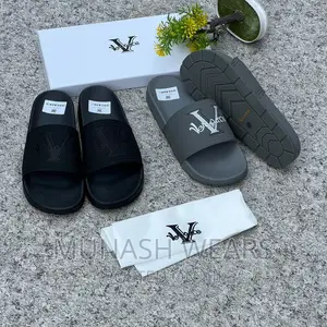 Luxury Slide COLLECTION’S