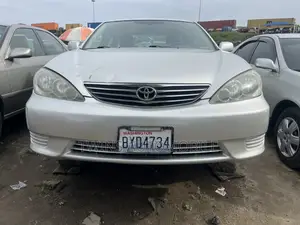 Toyota Camry 2005 Silver
