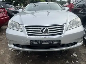 Lexus ES 350 2011 Silver