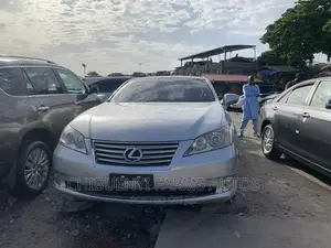 Lexus ES 350 2012 Silver