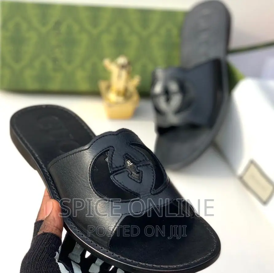 MP: Robert Cavalli Slides and Slippers