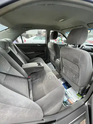Toyota Camry 2006 Silver