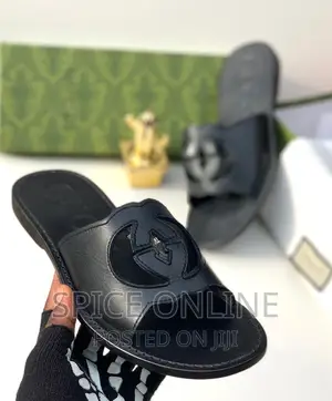 MP: Robert Cavalli Slides and Slippers