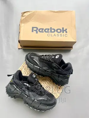 Classic Reebok Double Sole Black Sneakers