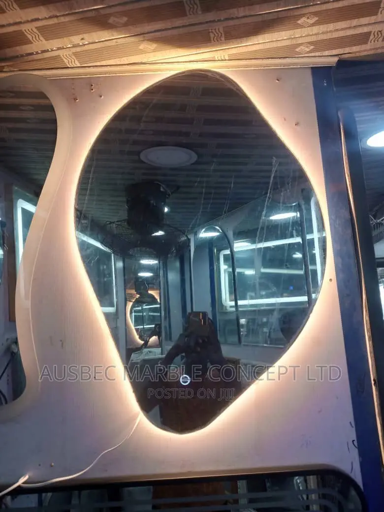 Executive Mirror