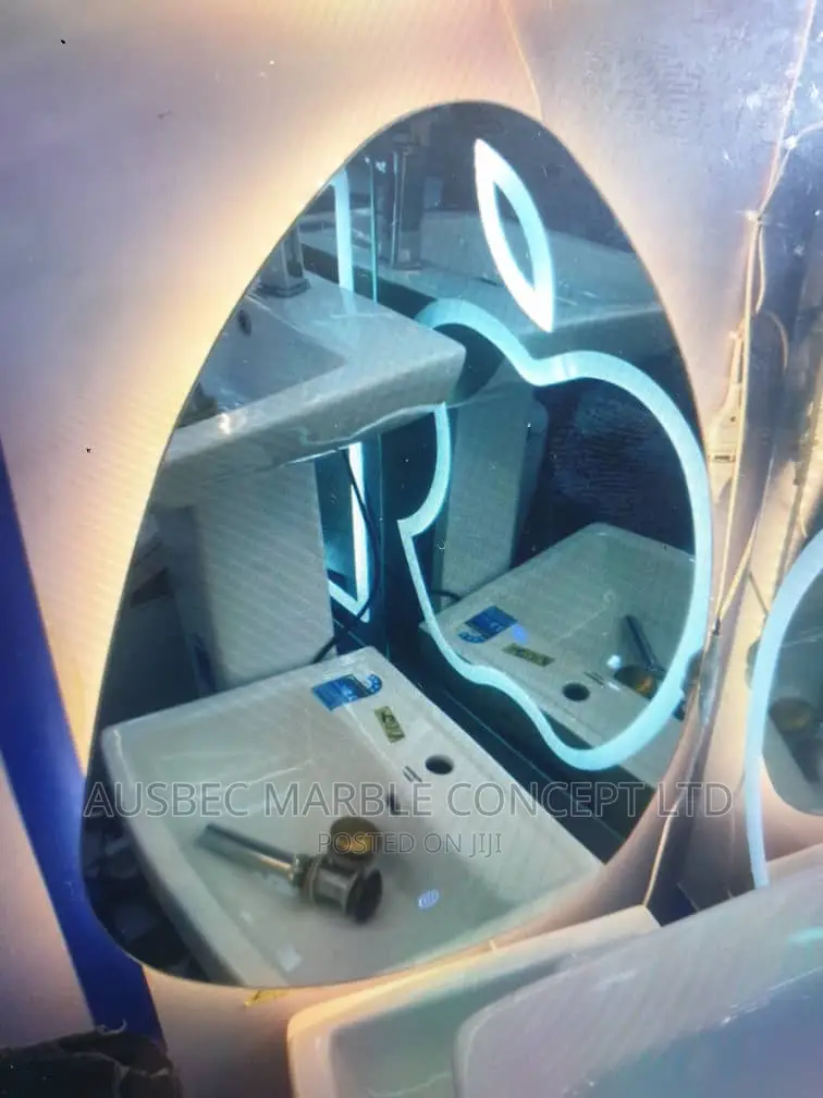 Executive Mirror