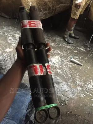 Back Shock Isuzu Trooper