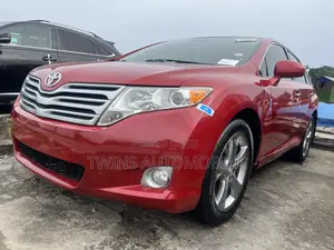 Toyota Venza V6 AWD 2010 Red