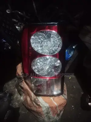Back Lights for Land Rover Lr4