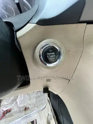 Toyota Venza V6 AWD 2010 White