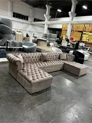 High Quality U-Shaped Sofa Chair.