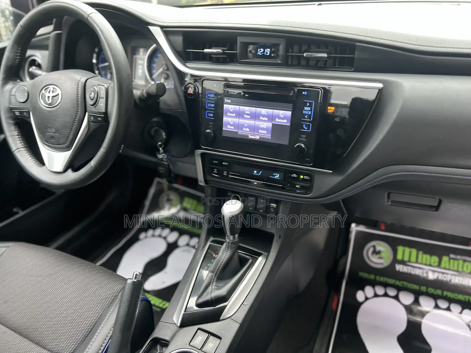Toyota Corolla 2017 White