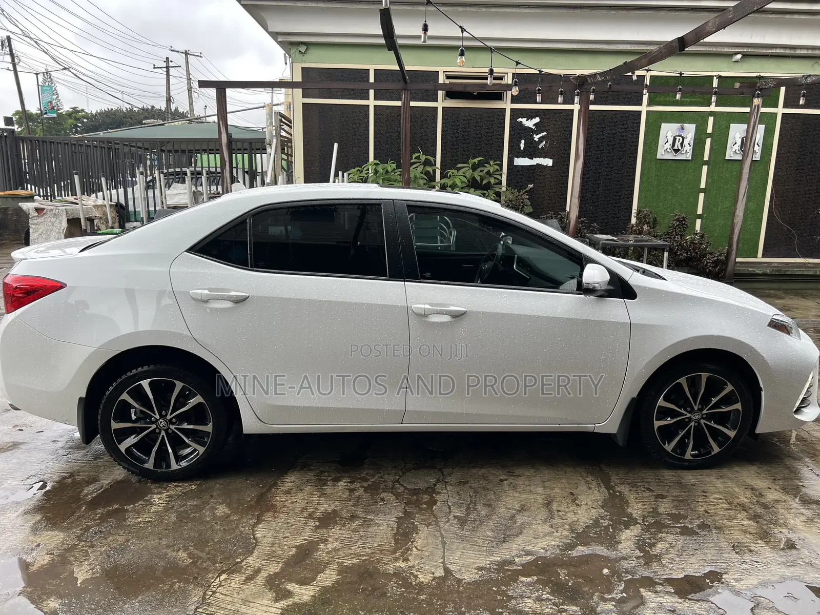 Toyota Corolla 2017 White
