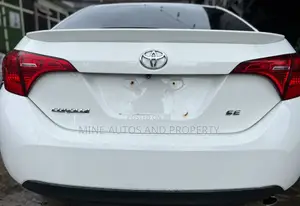 Toyota Corolla 2017 White