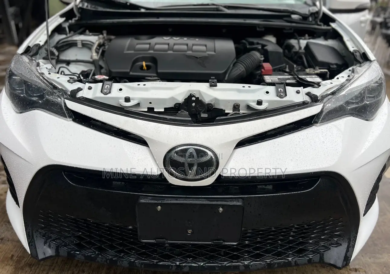 Toyota Corolla 2017 White