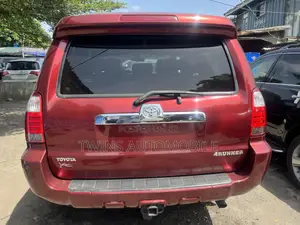 Toyota 4-Runner Limited 2008 Red