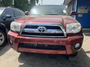 Toyota 4-Runner Limited 2008 Red