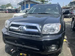 Toyota 4-Runner Limited 2008 Black