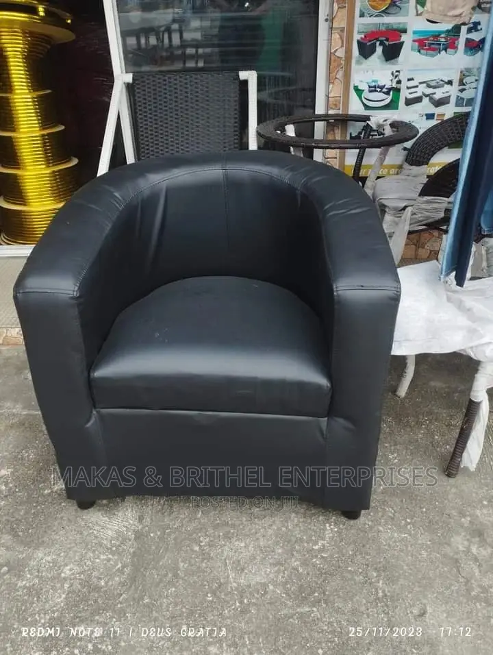 Single Bucket Sofa