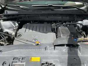 Toyota Highlander XLE 4x2 V6 (3.5L 6cyl 8A) 2017 Gray