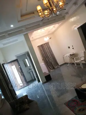 5bdrm Duplex in Spg, Igbo-efon for rent