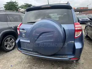 Toyota RAV4 2.5 Limited 2010 Blue