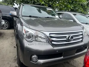 Lexus GX 460 Base 2013 Gray