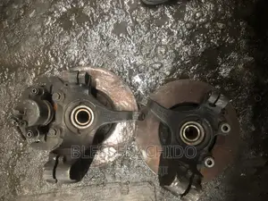 Mazda3/Mazda5 Front Hub