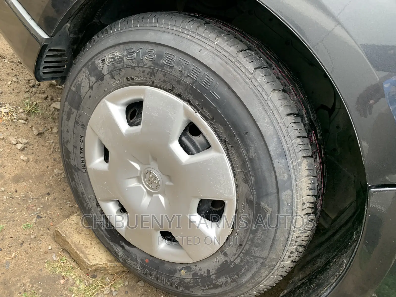 Toyota HiAce 2010 Black