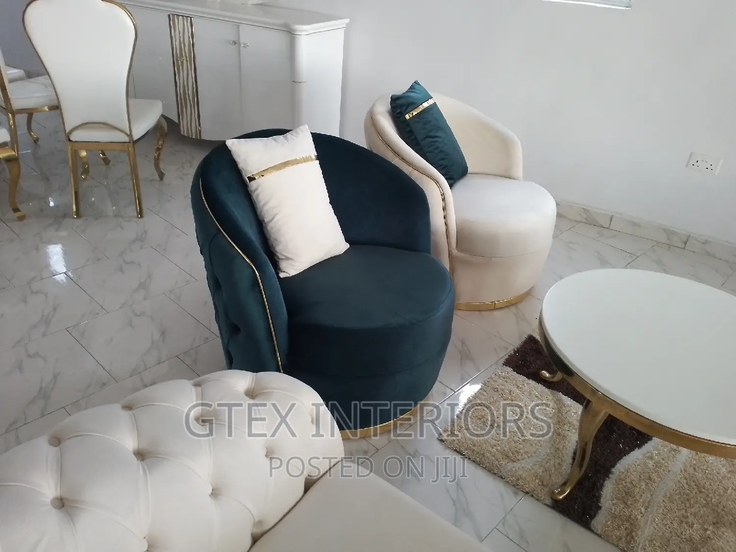 Contemporary Sofa Chairs