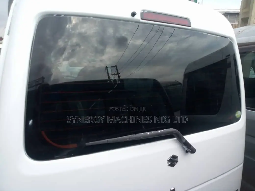 Suzuki Every 2019 White