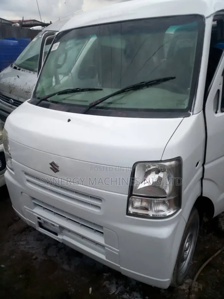 Suzuki Every 2019 White