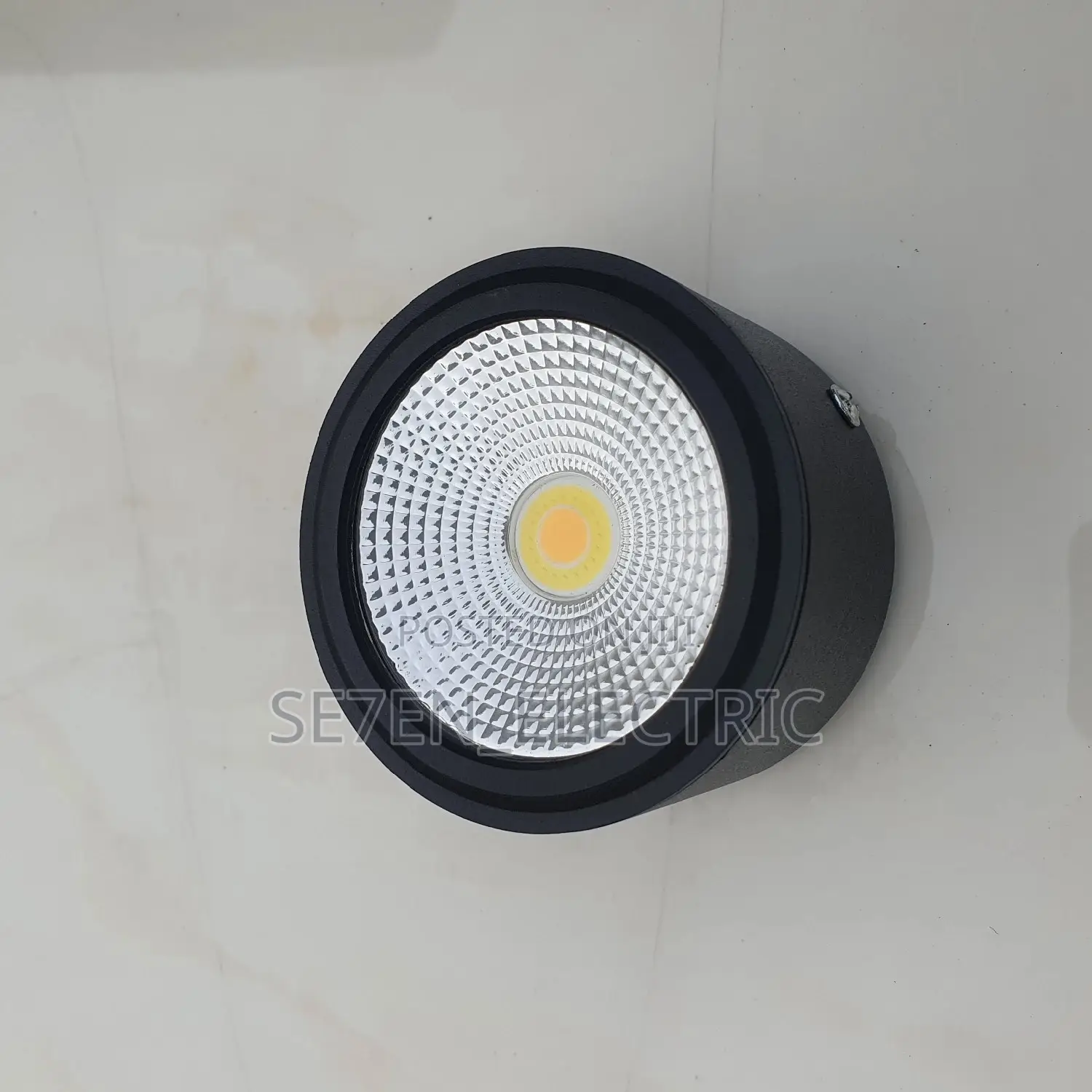 Ceiling Surface Mounting Cob Led Downlight.Round Black 10w