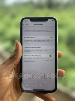 Apple iPhone XR 128 GB White
