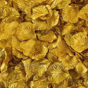 Gold Petals - 300pieces in a Pack