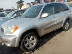 Toyota RAV4 Automatic 2003 Gray