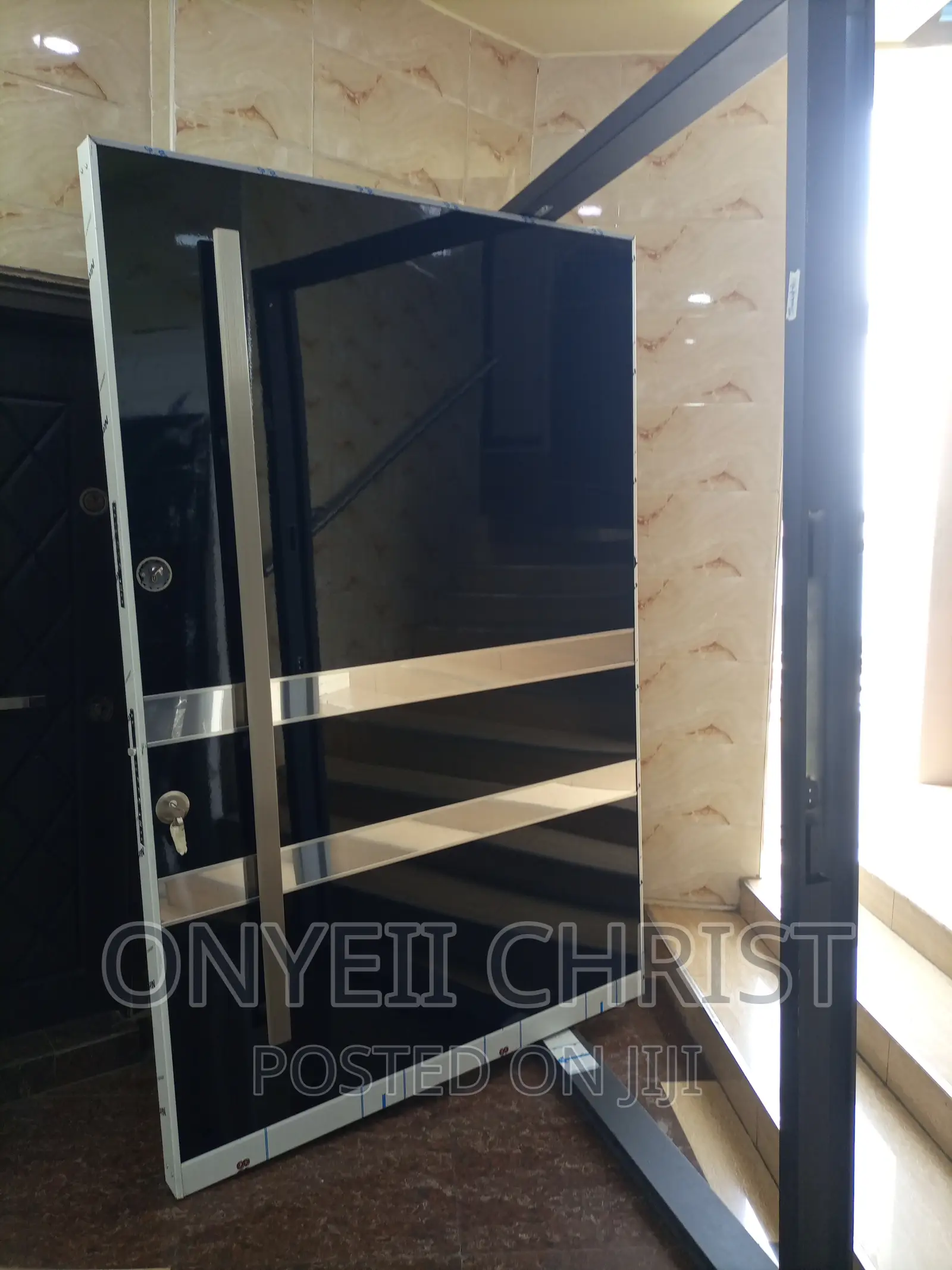 5x8ft Pivot Security Door