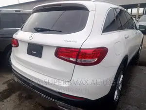 Mercedes-Benz GLC-Class 2017 White