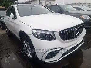 Mercedes-Benz GLC-Class 2017 White