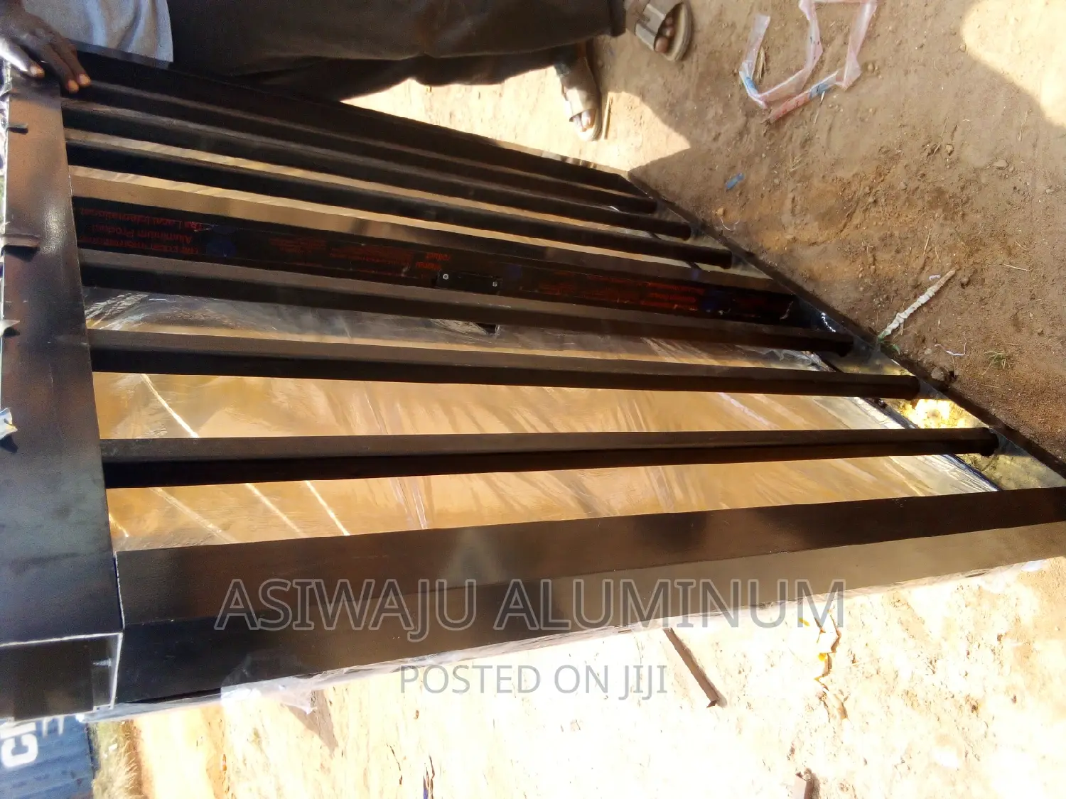 Transome Frameless Window With Burglary