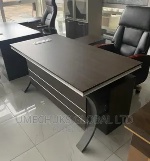 Executive Office Table With Mobile Drawer and Extension
