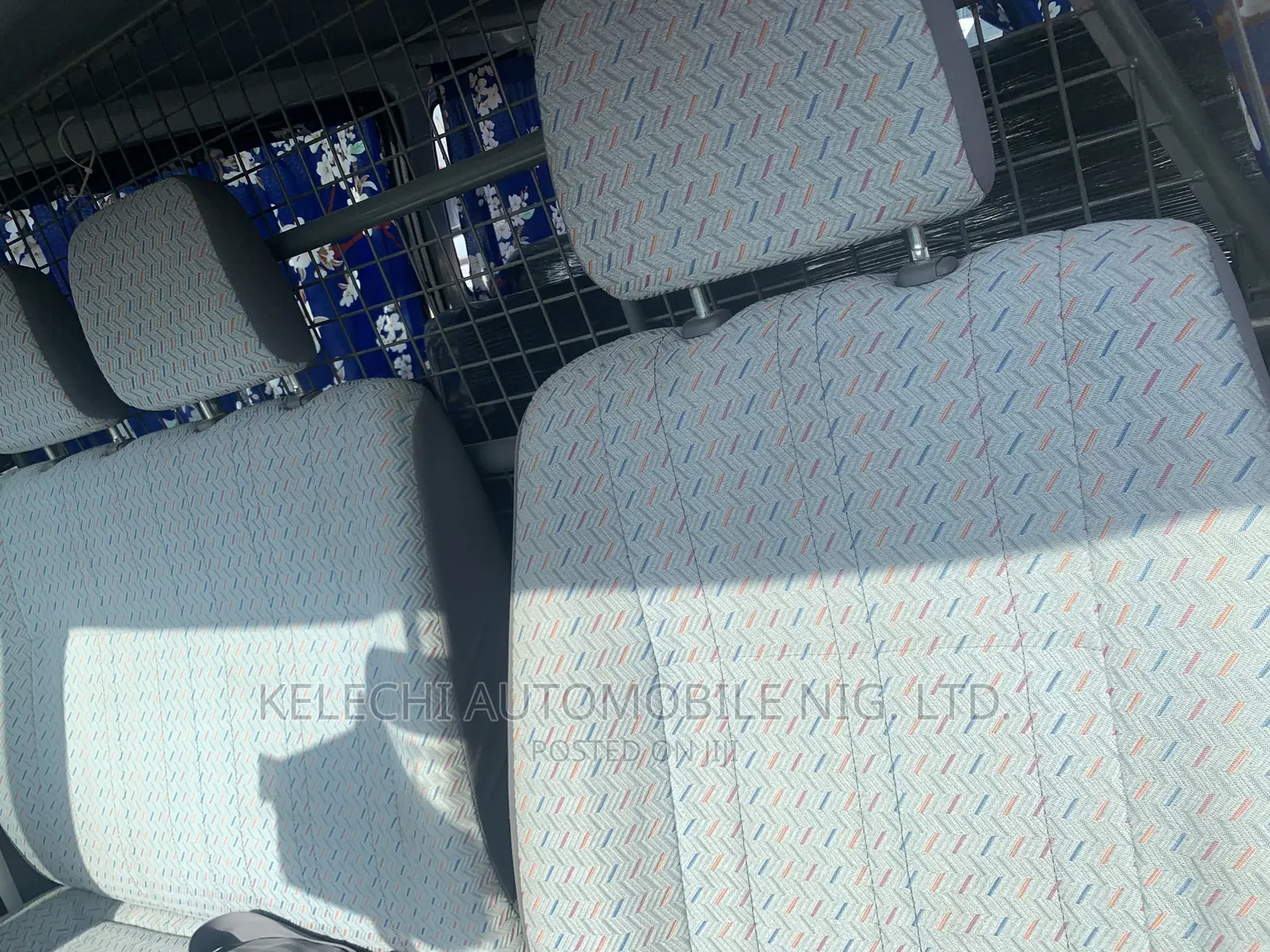 Toyota HiAce 2002 White
