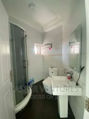 2bdrm Penthouse in Phase 1 for rent