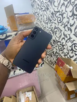 Samsung Galaxy S22+ 5G 128 GB Black