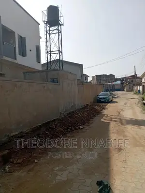 4bdrm Duplex in Unity Estate Close for sale