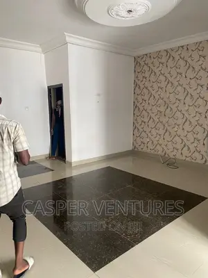3bdrm Apartment in Osapa for rent
