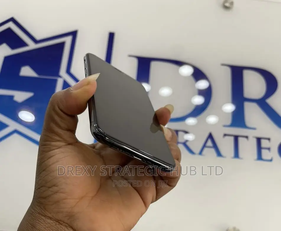 Apple iPhone XS 64 GB Black